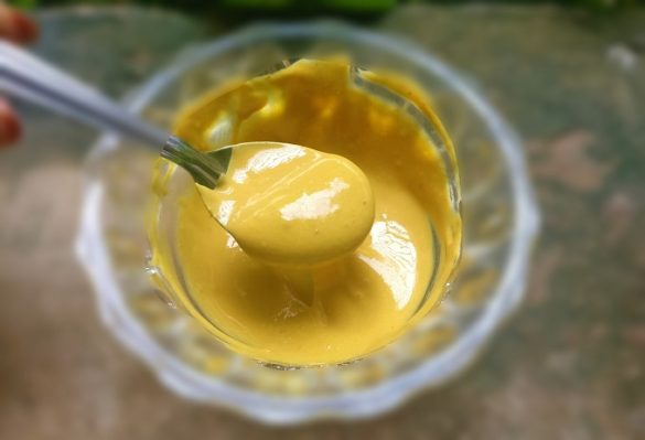 Skin brightening turmeric face pack